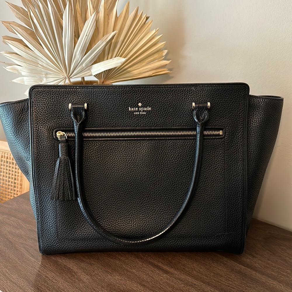 Kate Spade bag, great for work bag!